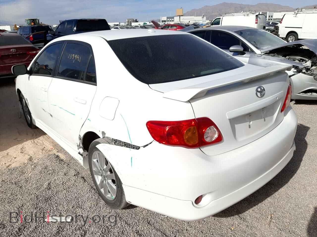 2010 TOYOTA COROLLA - VIN: 1NXBU4EE2AZ242562 - Фото 3