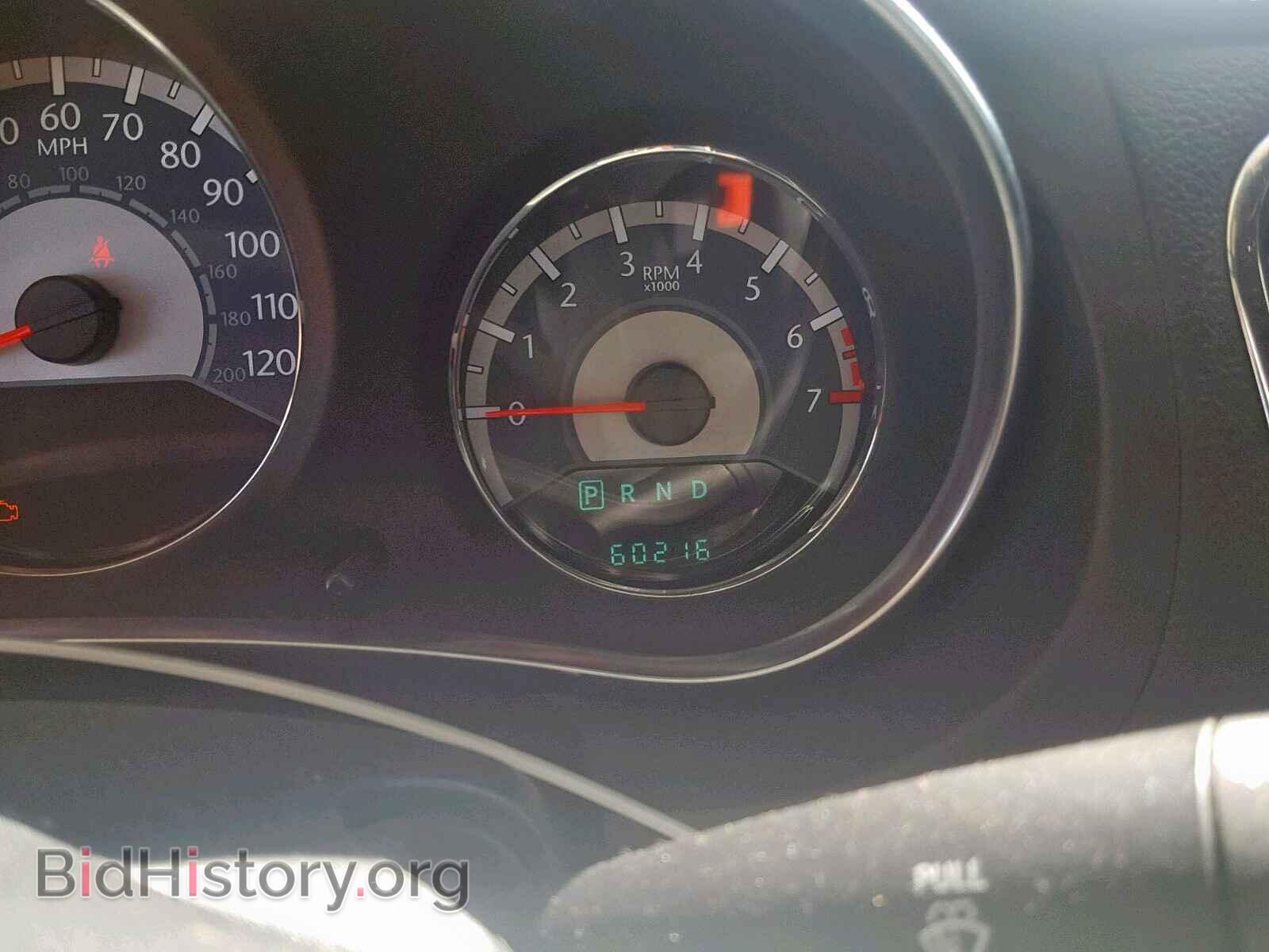 2011 CHRYSLER 200 - VIN: 1C3BC2FG7BN575576 - Фото 8