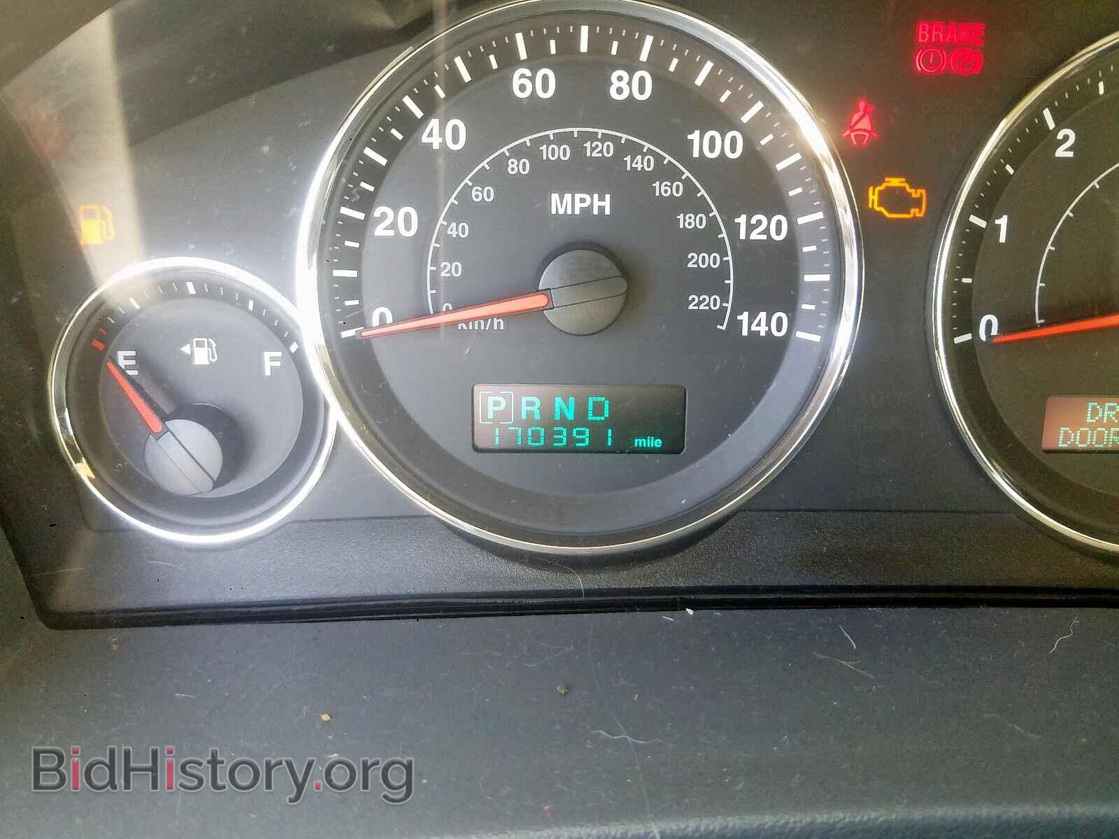 2007 JEEP CHEROKEE - VIN: 1J8HS48N67C595085 - Фото 8