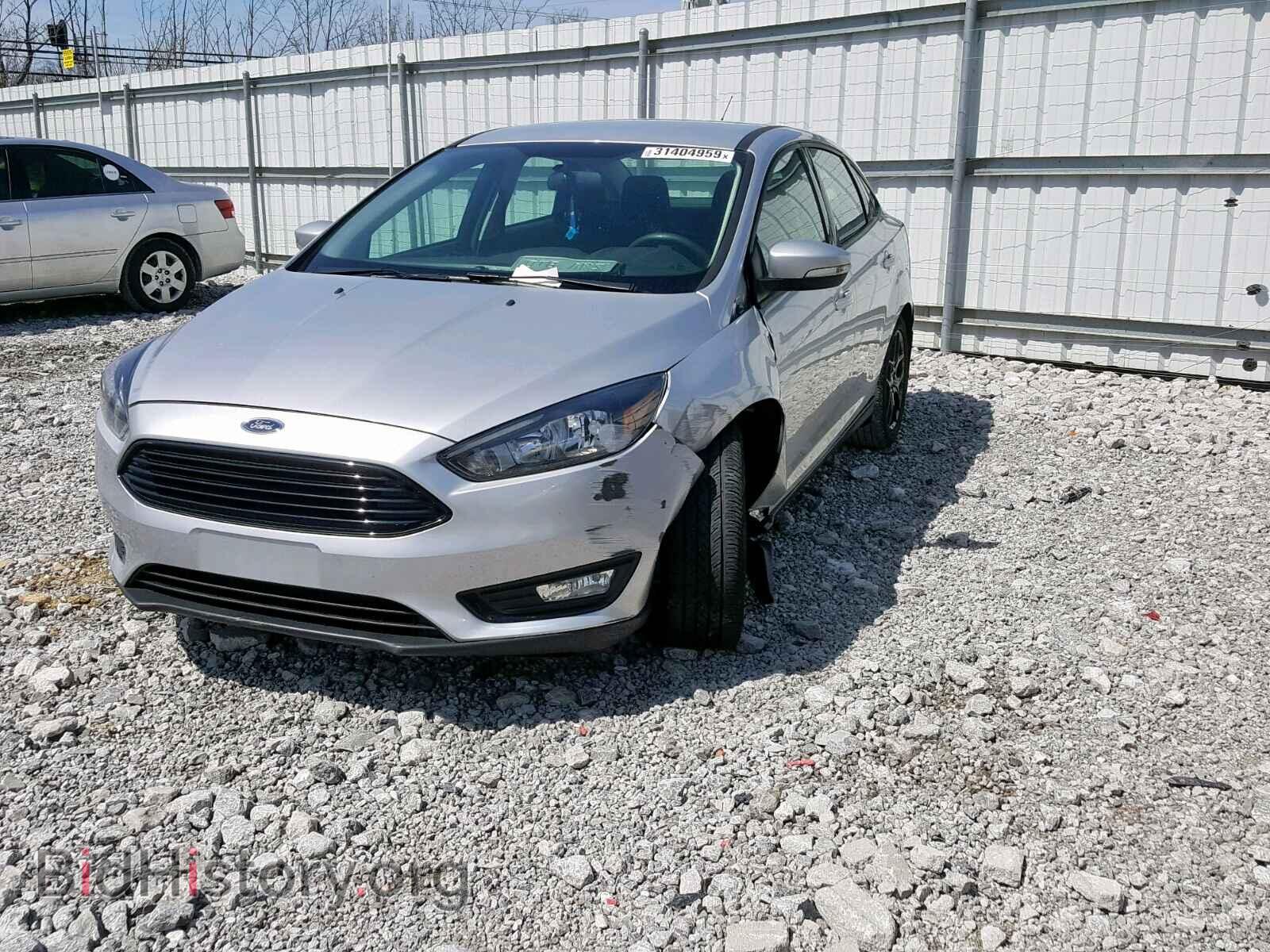 2016 FORD FOCUS SE - VIN: 1FADP3FE6GL260113 - Photo 2