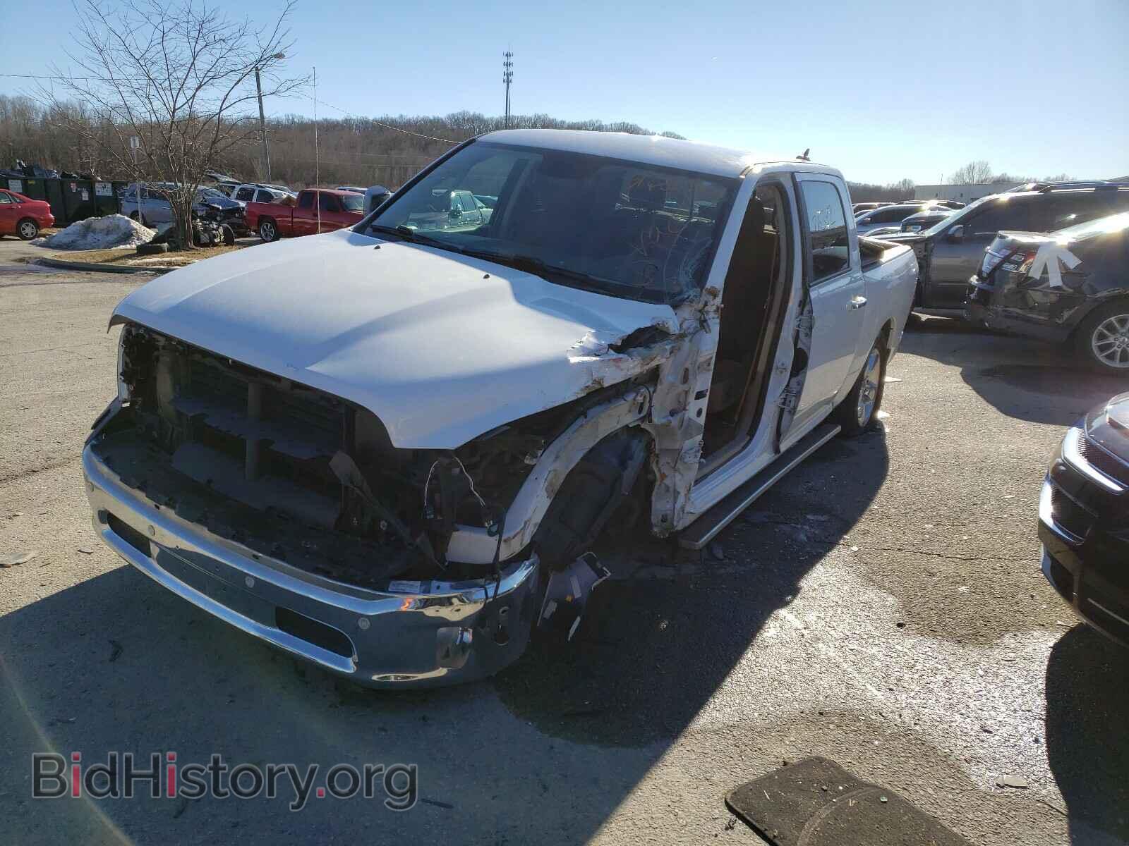 2017 RAM 1500 - VIN: 1C6RR6LG2HS825506 - Photo 2