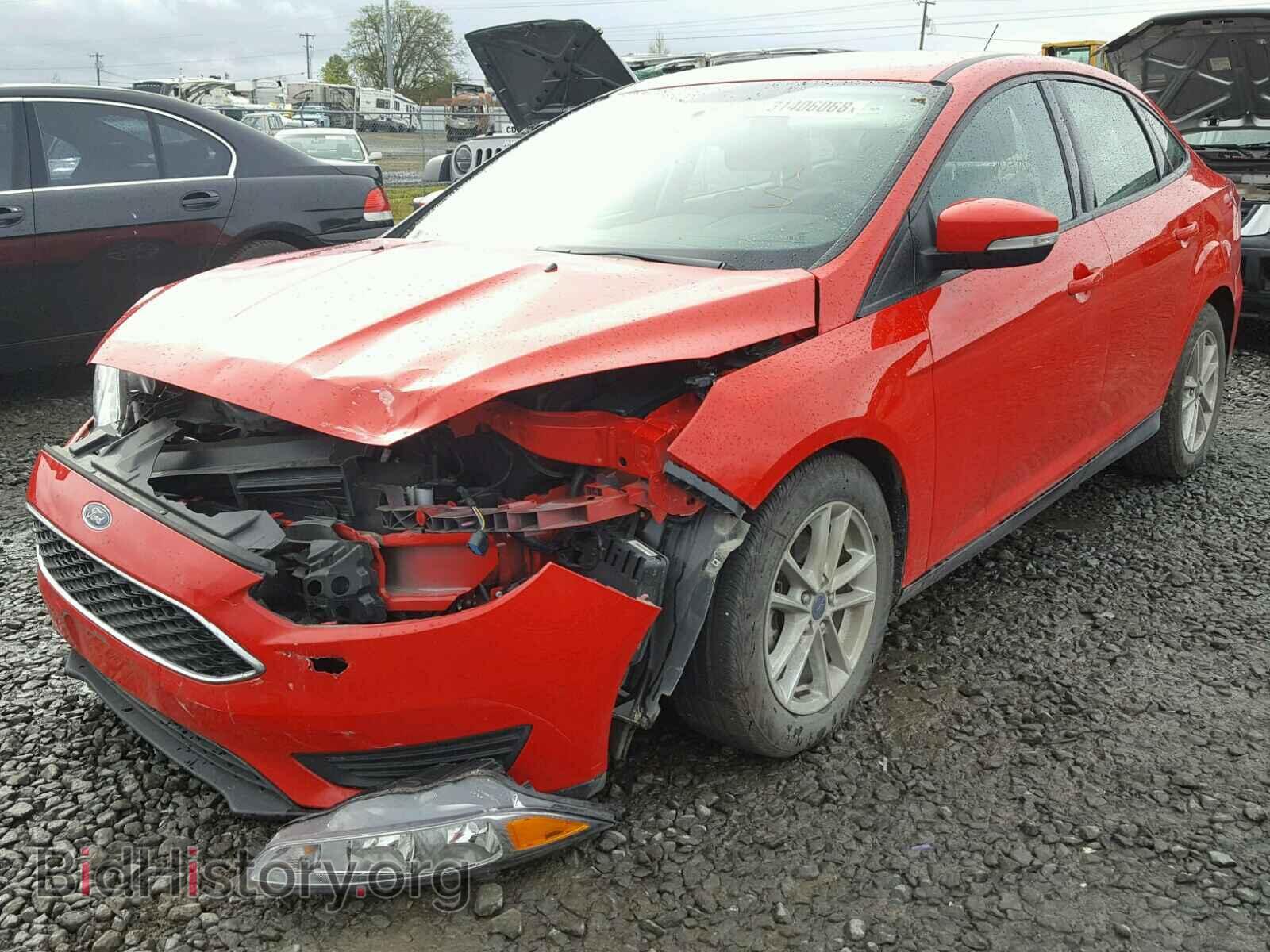2016 FORD FOCUS - VIN: 1FADP3F22GL399533 - Фото 2