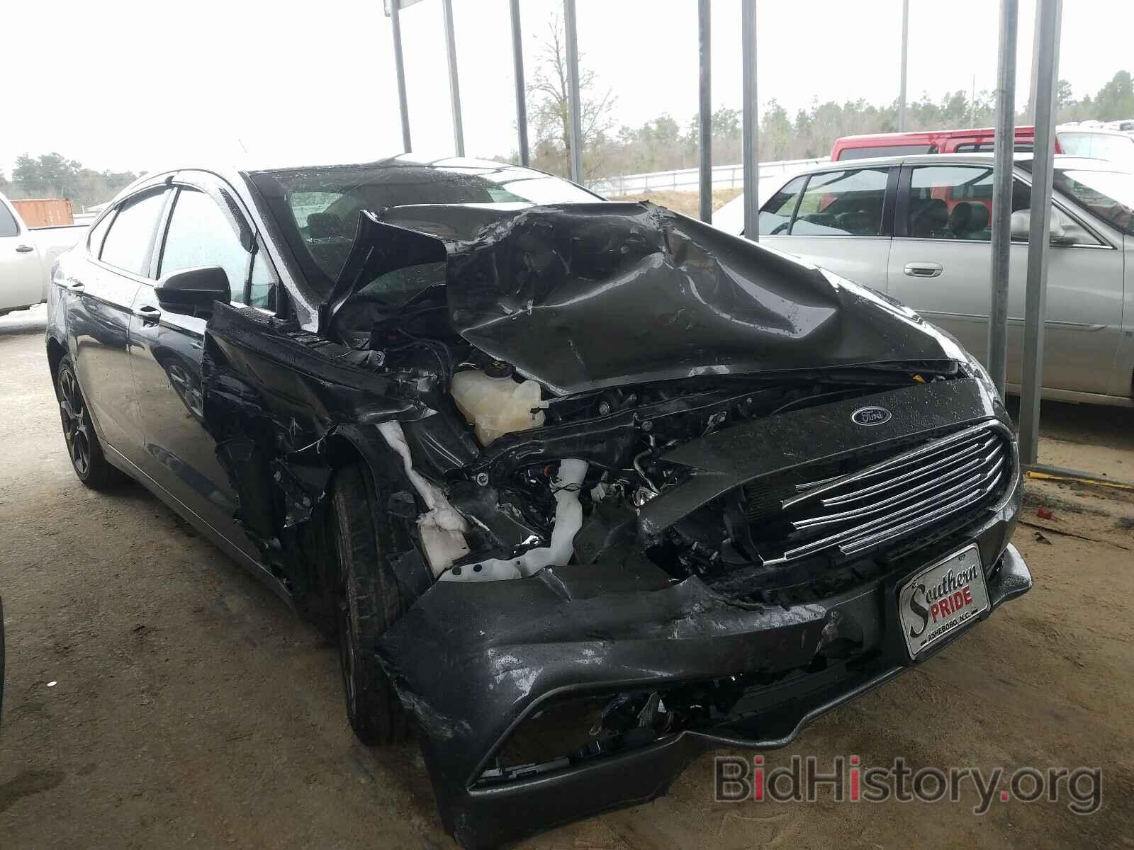 Photo 3FA6P0G76JR195652 - FORD FUSION 2018