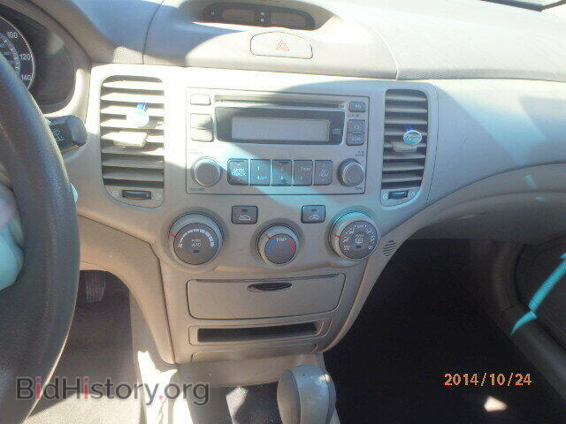 2007 KIA OPTIMA - VIN: KNAGE123775146158 - Фото 9