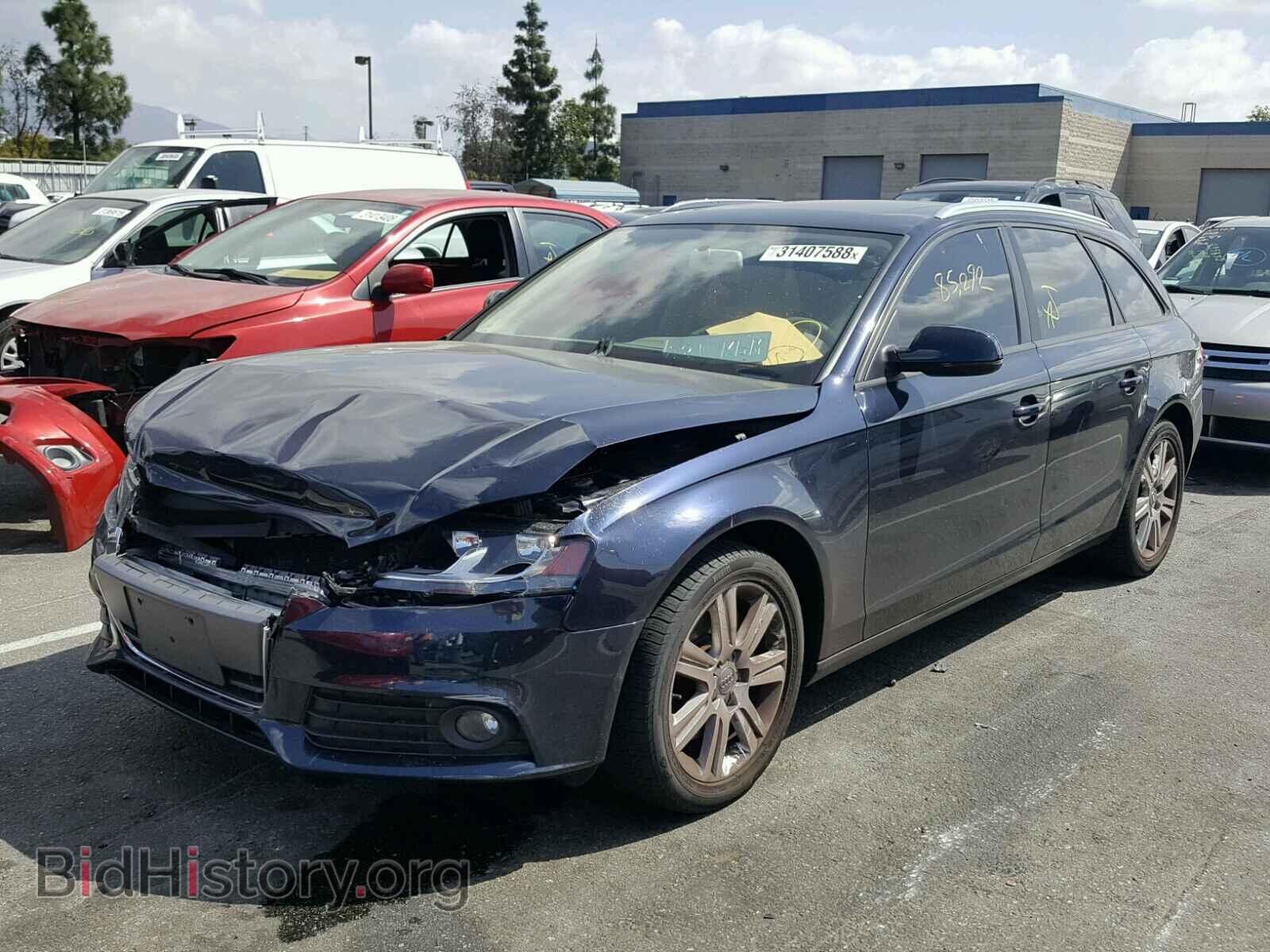 2011 AUDI A4 - VIN: WAUSFBFL1BA065678 - Photo 2