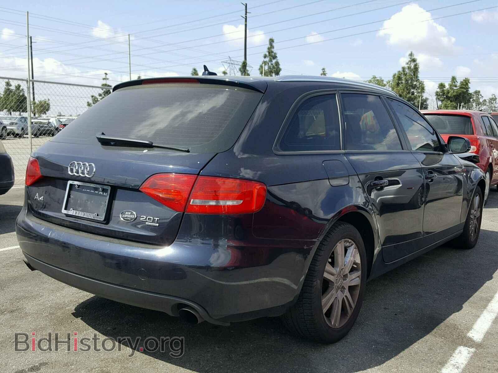 2011 AUDI A4 - VIN: WAUSFBFL1BA065678 - Photo 4