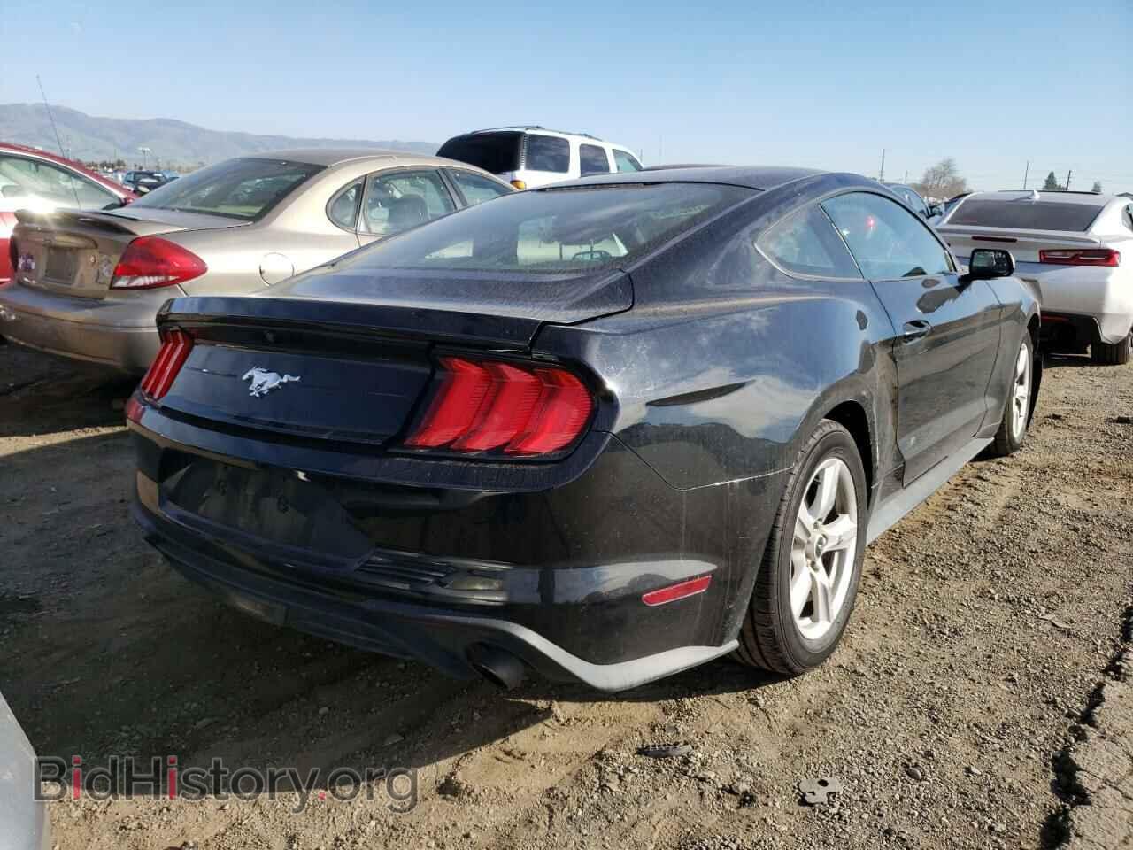 2018 FORD MUSTANG - VIN: 1FA6P8TH4J5117502 - Фото 4