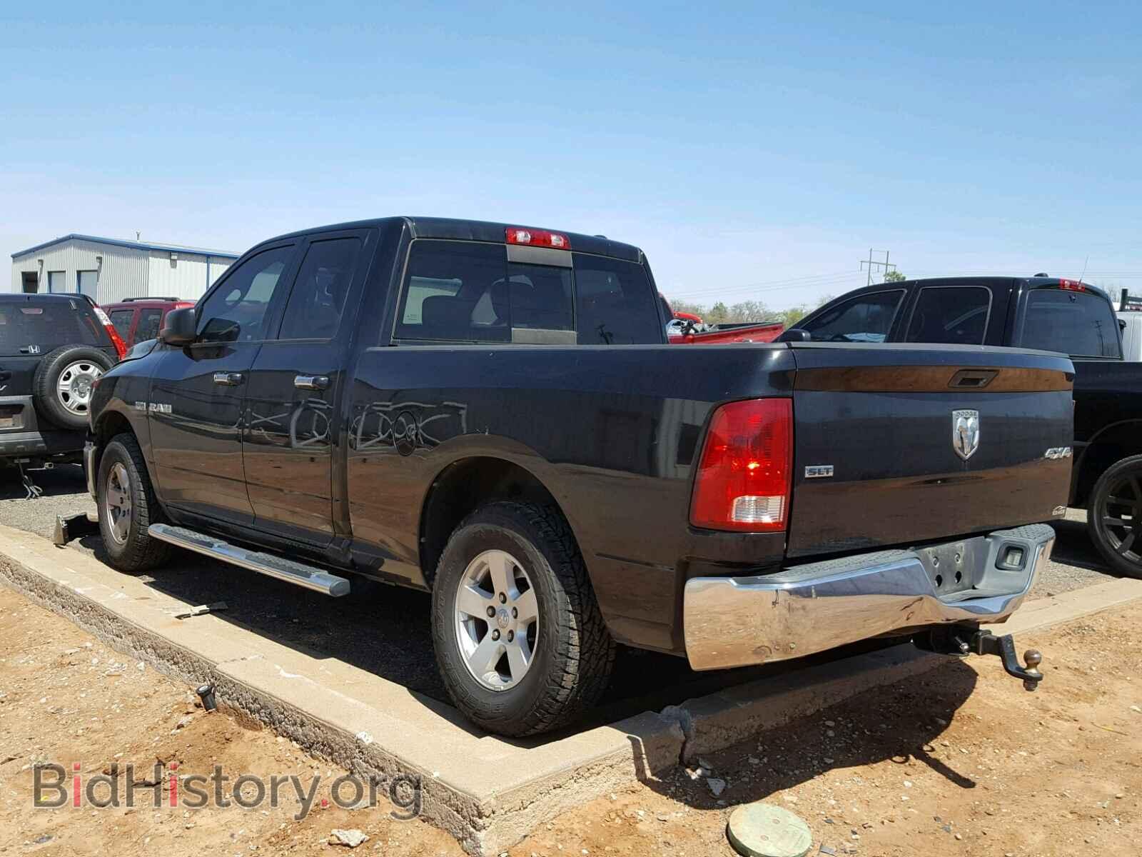 2010 DODGE RAM 1500 - VIN: 1D7RV1GT2AS207810 - Фото 3