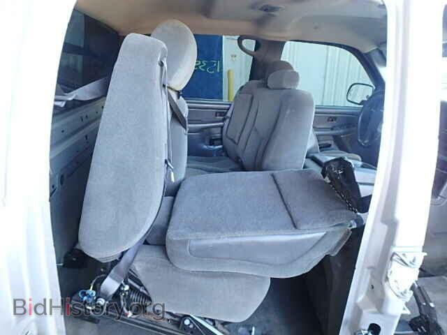2005 CHEVROLET SILVERADO - VIN: 2GCEK13T051371070 - Фото 6