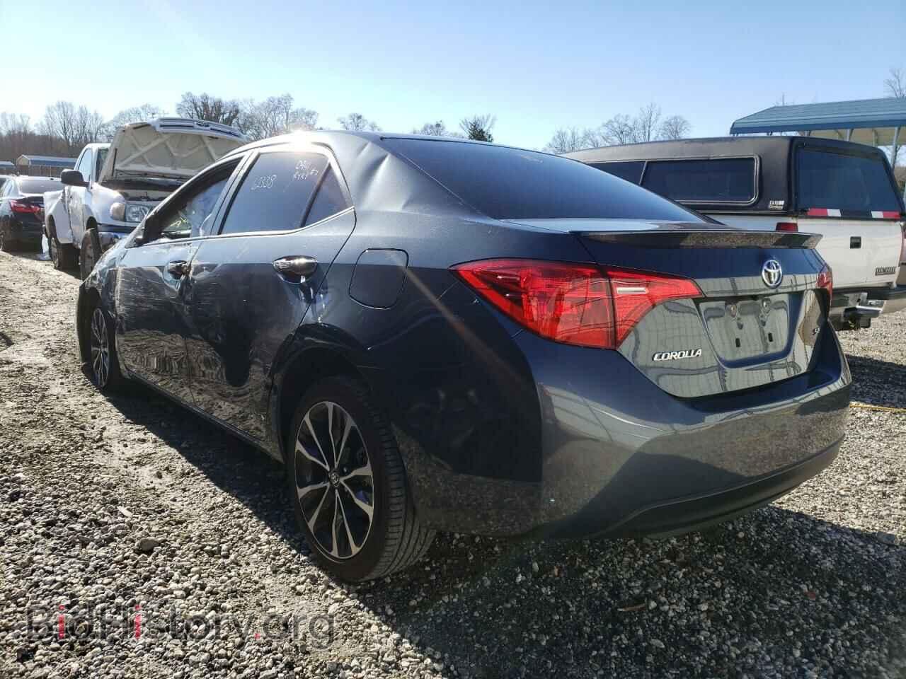 2017 TOYOTA COROLLA - VIN: 2T1BURHEXHC825417 - Фото 3