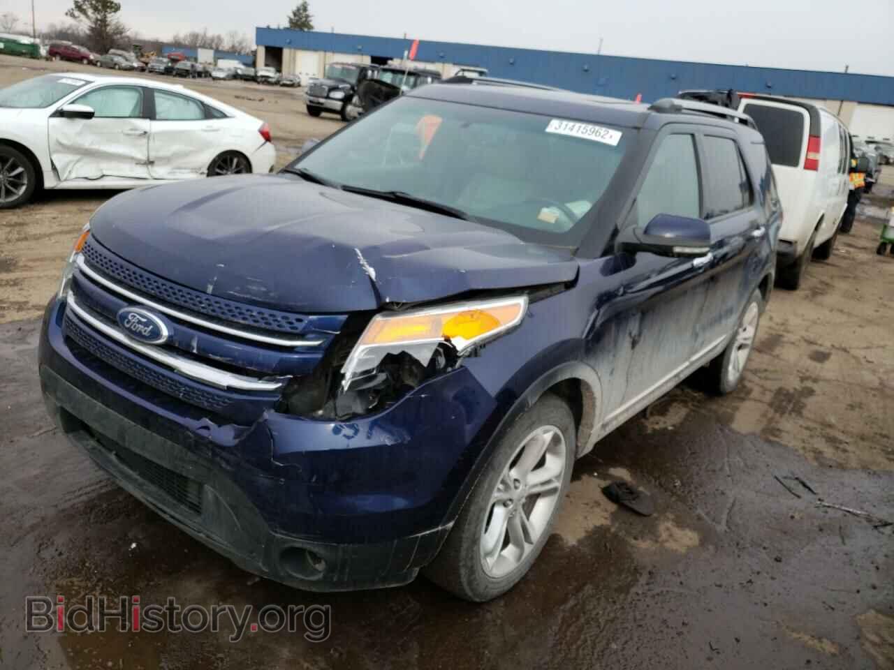 2011 FORD EXPLORER - VIN: 1FMHK8F87BGA60372 - Photo 2