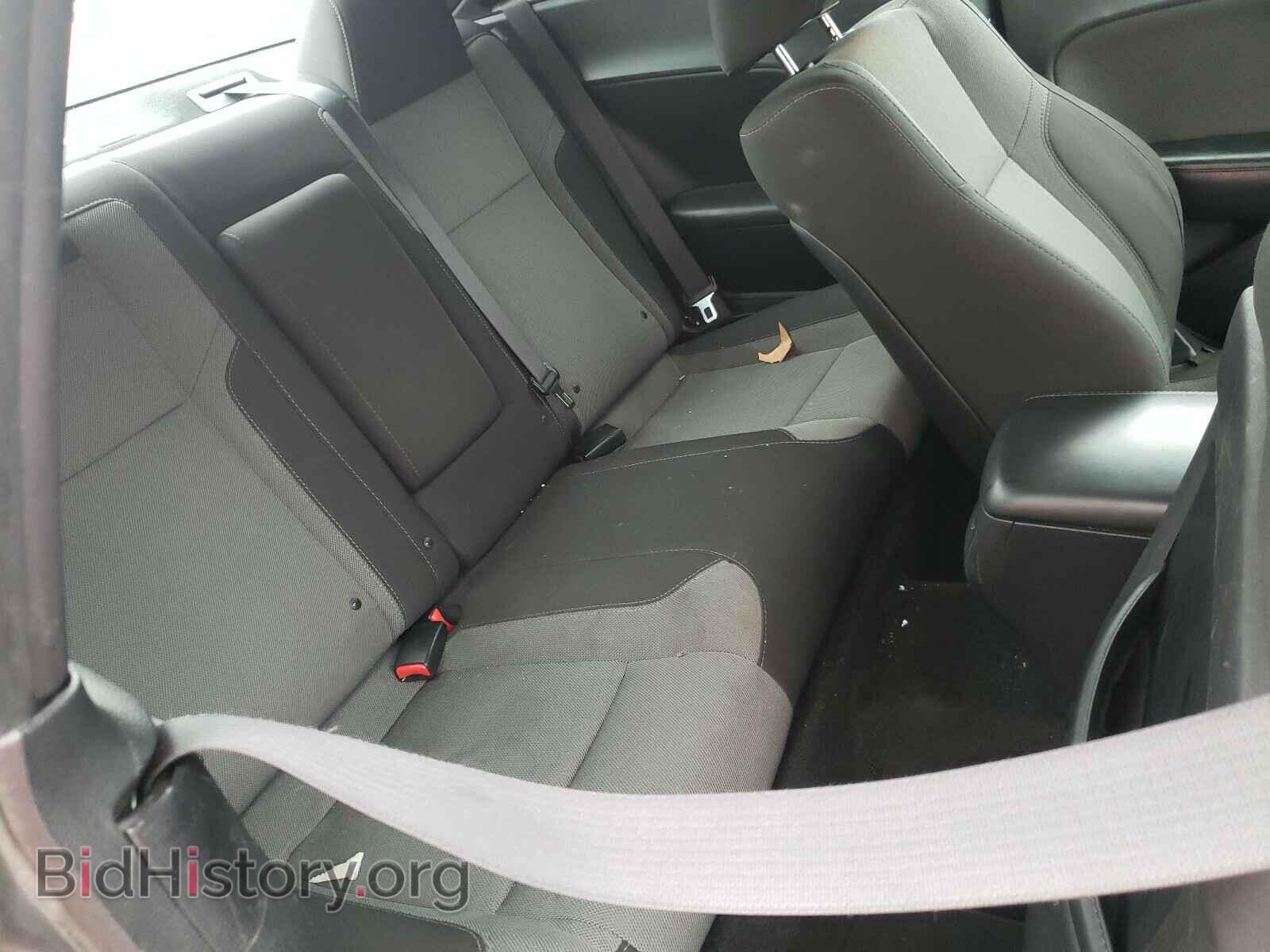 2015 DODGE CHALLENGER - VIN: 2C3CDZAT3FH747180 - Фото 6