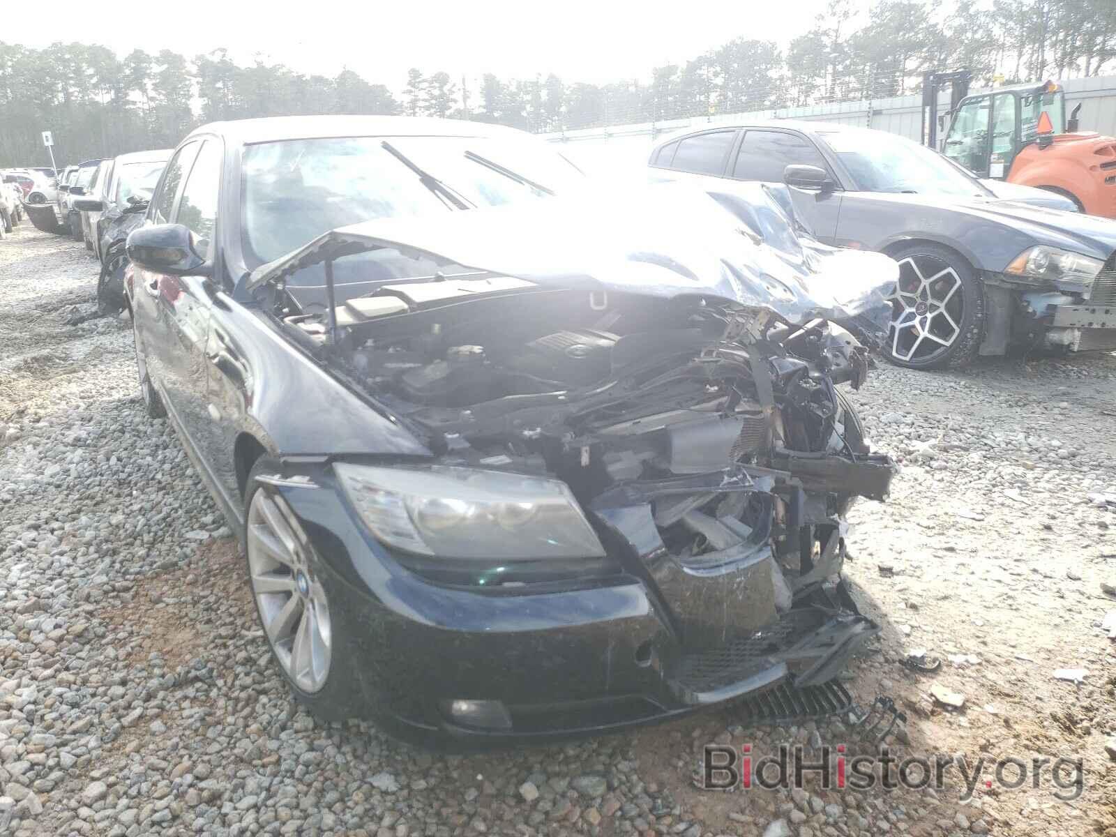 Photo WBAPH7G57BNN06140 - BMW 3 SERIES 2011