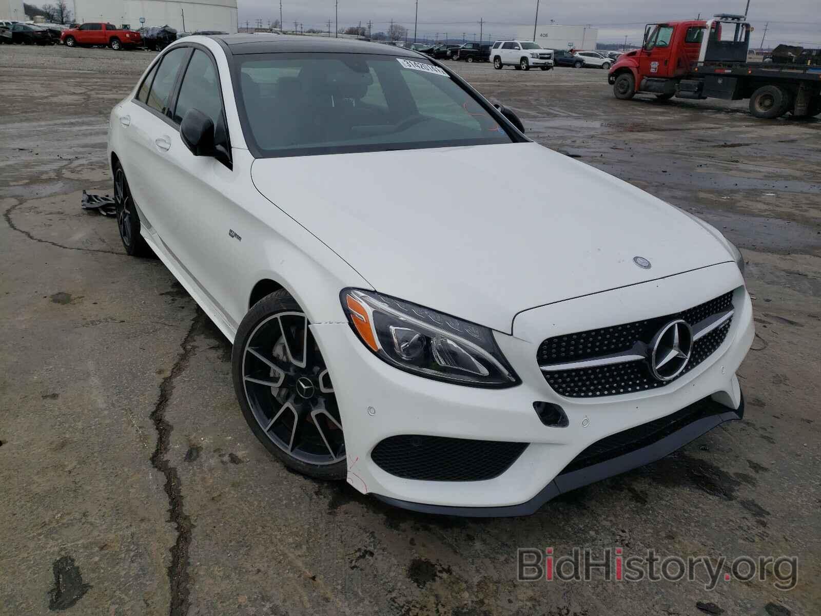 Photo 55SWF6EB7HU212928 - MERCEDES-BENZ C CLASS 2017