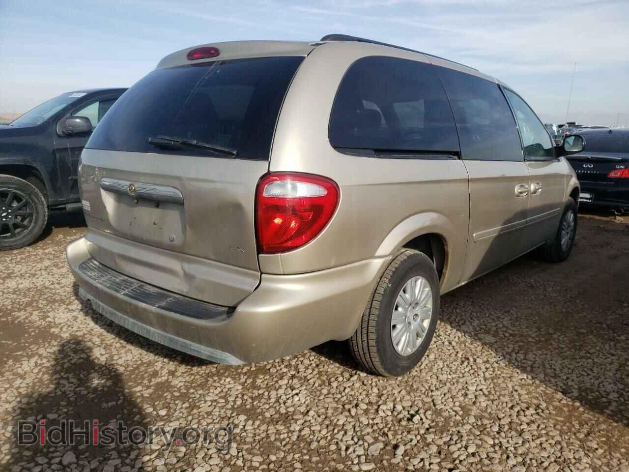 2006 CHRYSLER MINIVAN - VIN: 2A4GP44R46R847235 - Фото 4