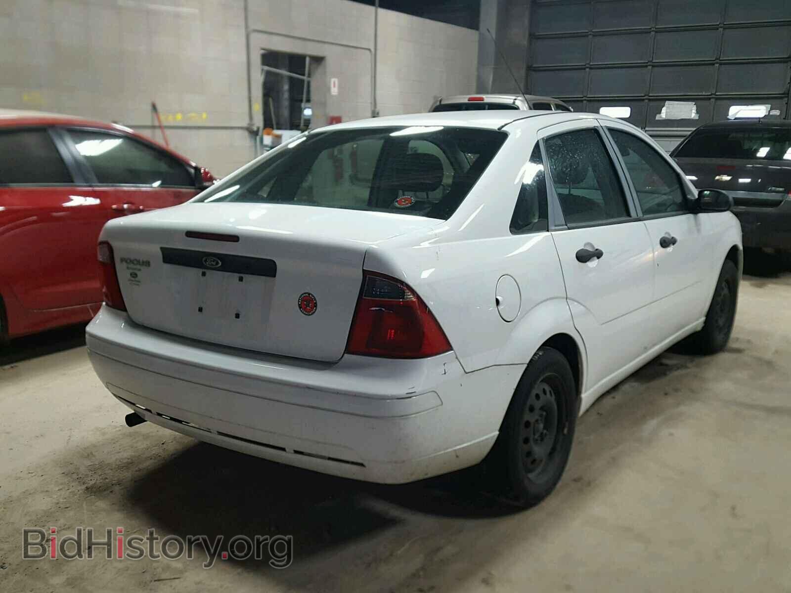 2007 FORD FOCUS - VIN: 1FAFP34N77W221038 - Фото 4