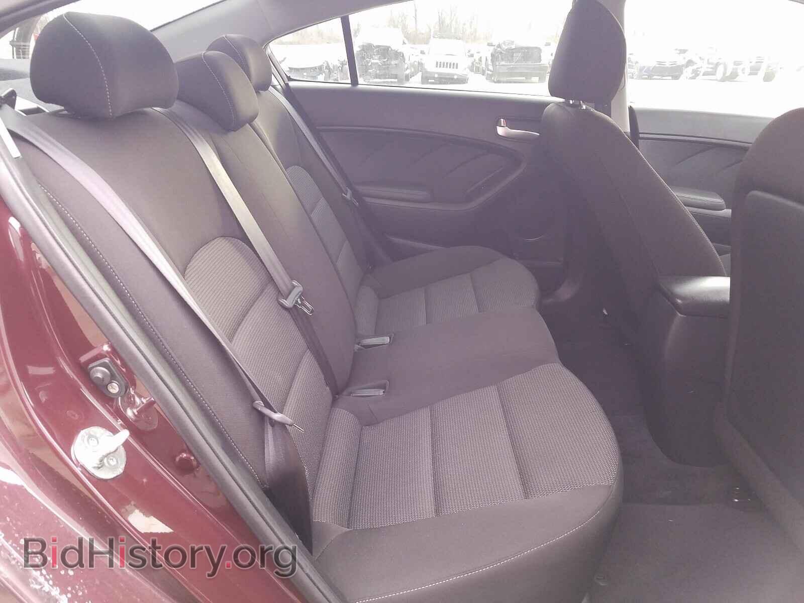2017 KIA FORTE - VIN: 3KPFK4A72HE044155 - Фото 6