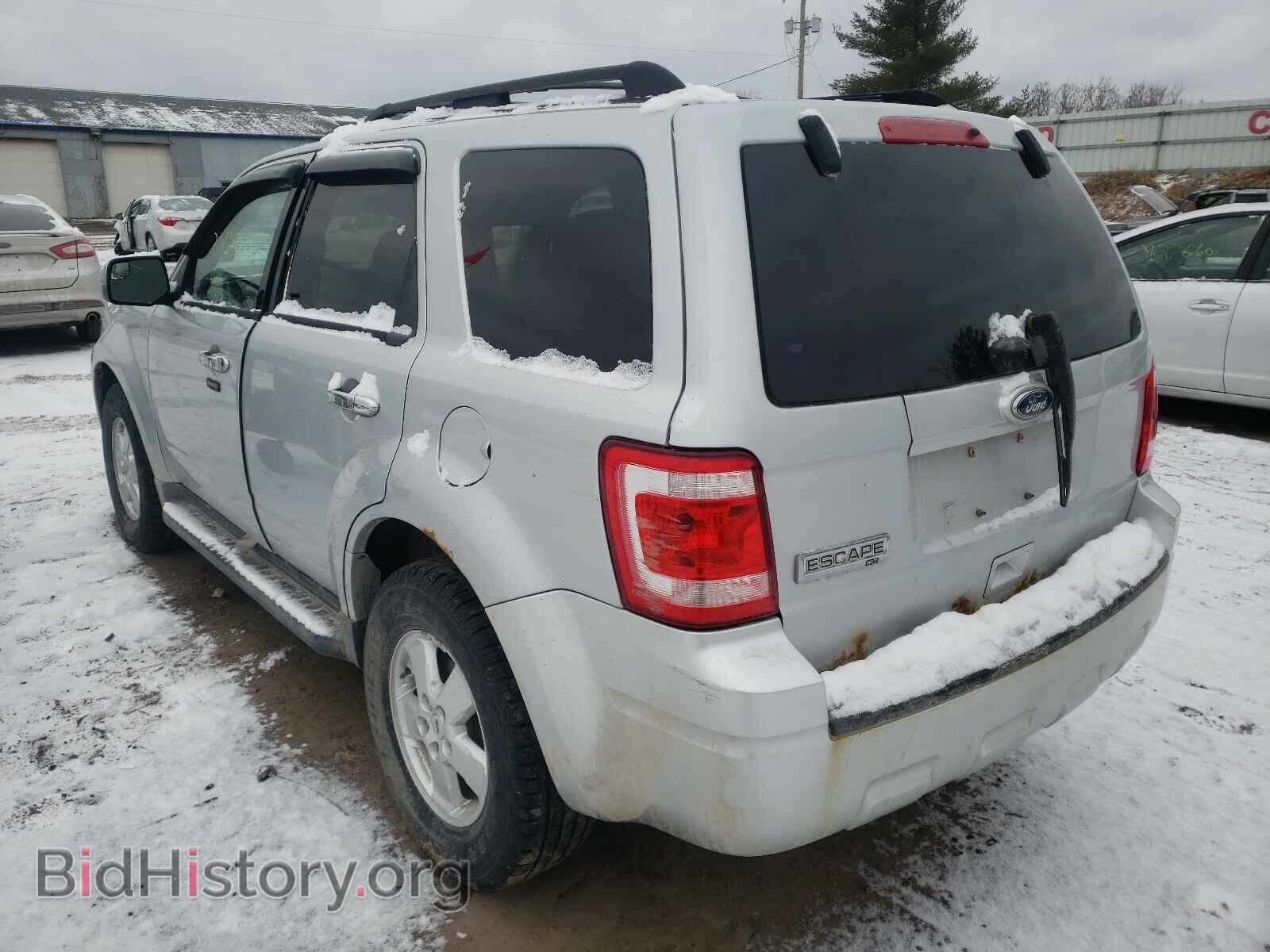 2011 FORD ESCAPE - VIN: 1FMCU9D73BKB37370 - Фото 3