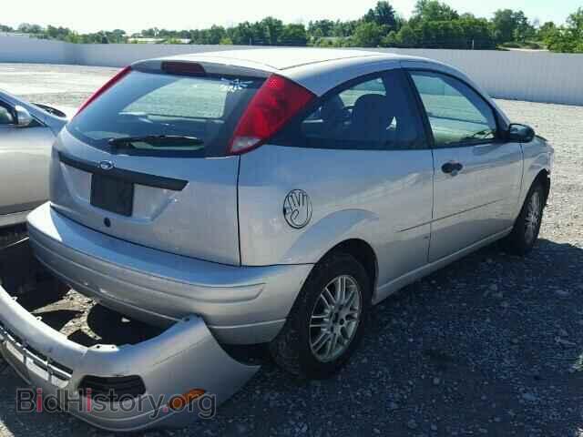 2005 FORD FOCUS - VIN: 3FAFP31N75R157409 - Фото 4
