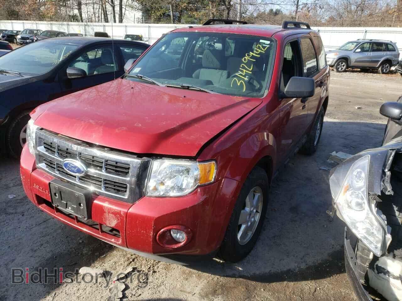 2011 FORD ESCAPE - VIN: 1FMCU9D70BKC35238 - Фото 2