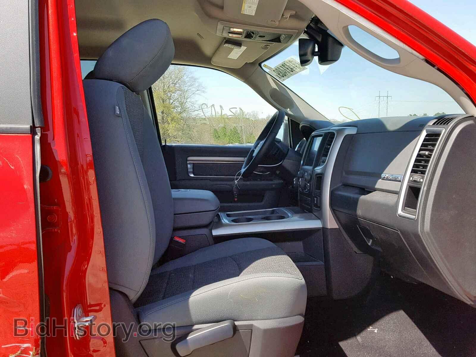 2017 RAM 1500 SLT - VIN: 3C6RR6LT0HG787357 - Фото 5