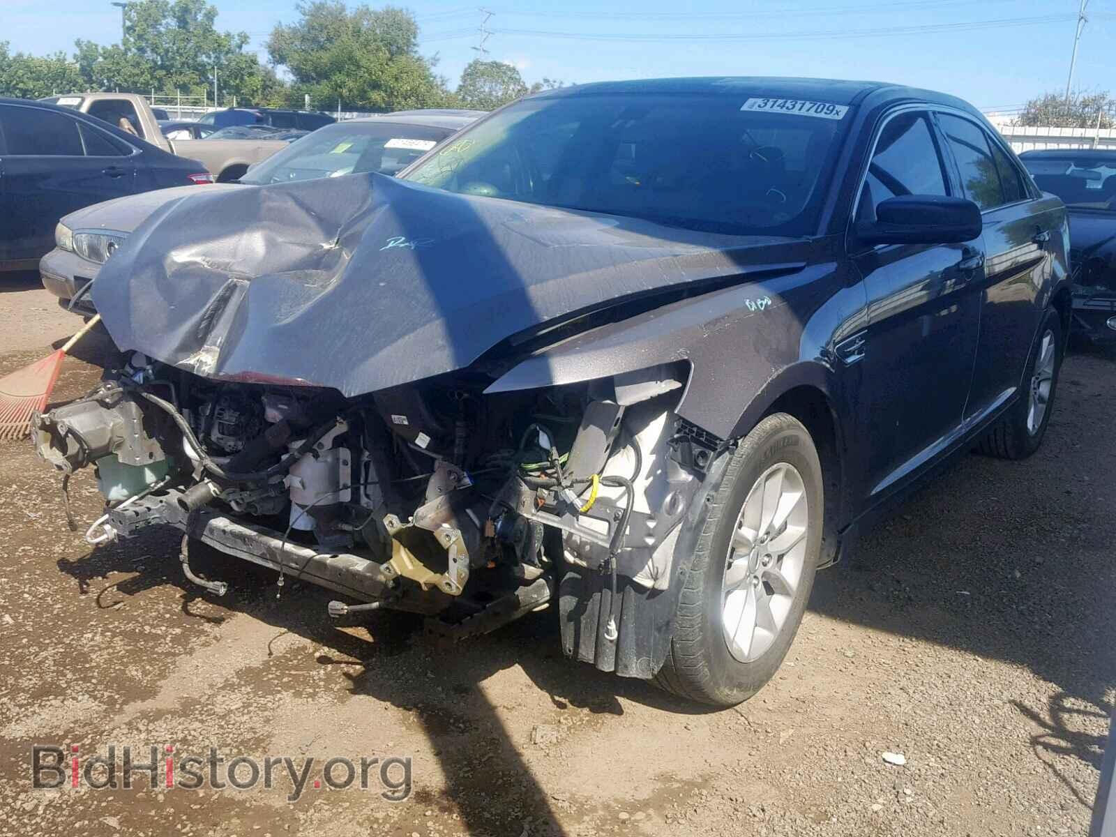 2013 FORD TAURUS - VIN: 1FAHP2D8XDG236071 - Фото 2
