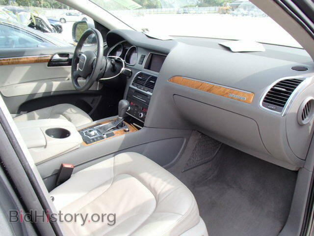2010 AUDI Q7 - VIN: WA1LMAFE4AD000985 - Фото 5