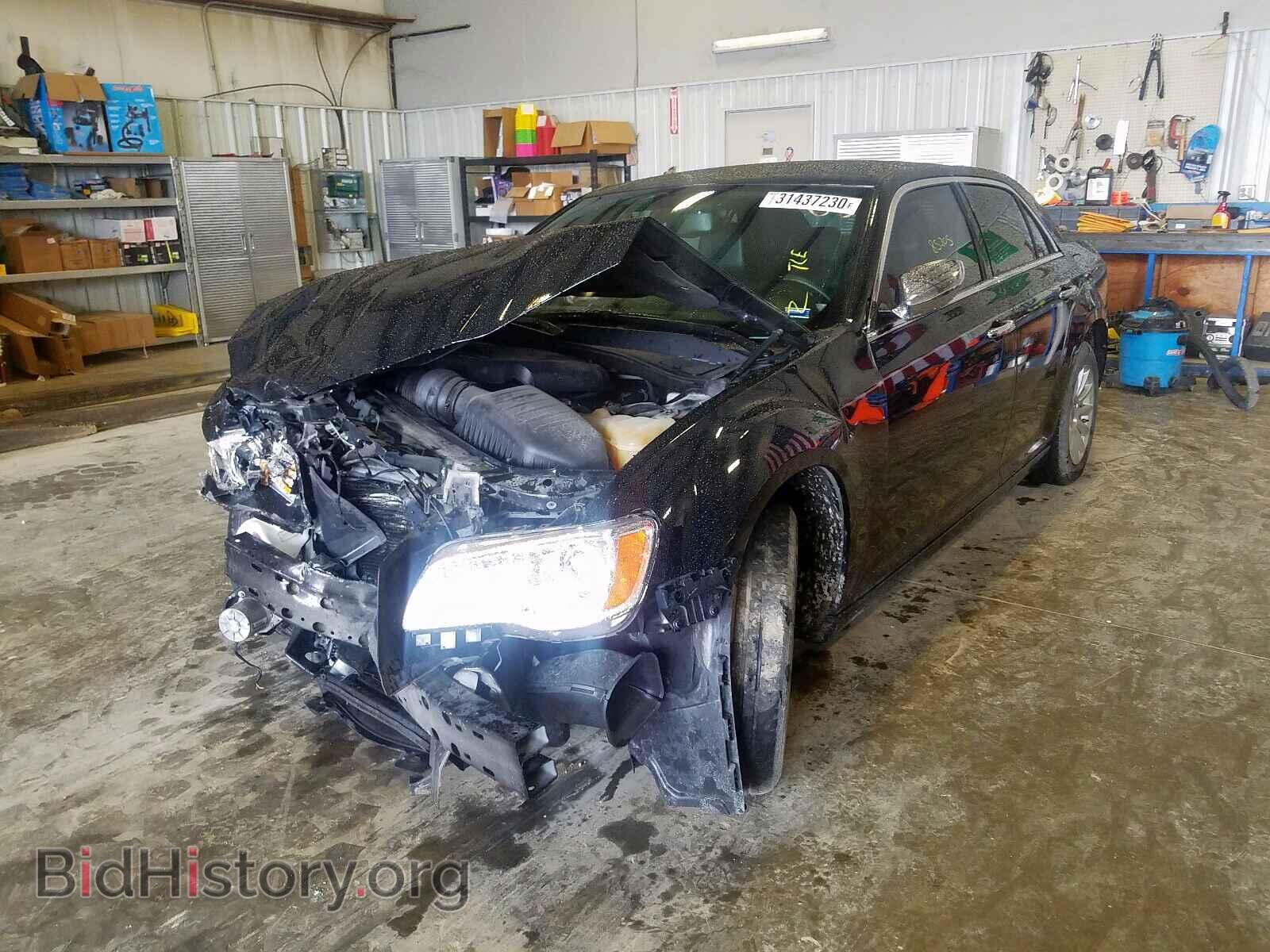 2013 CHRYSLER 300 - VIN: 2C3CCAEG3DH740969 - Фото 2