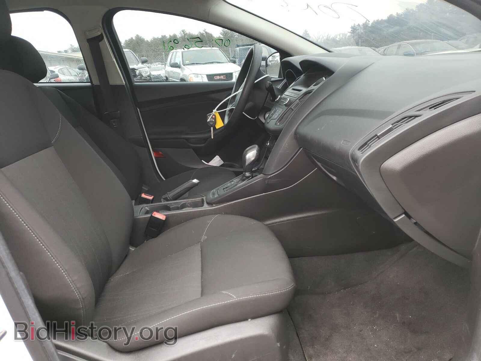 2016 FORD FOCUS - VIN: 1FADP3E2XGL385011 - Photo 5