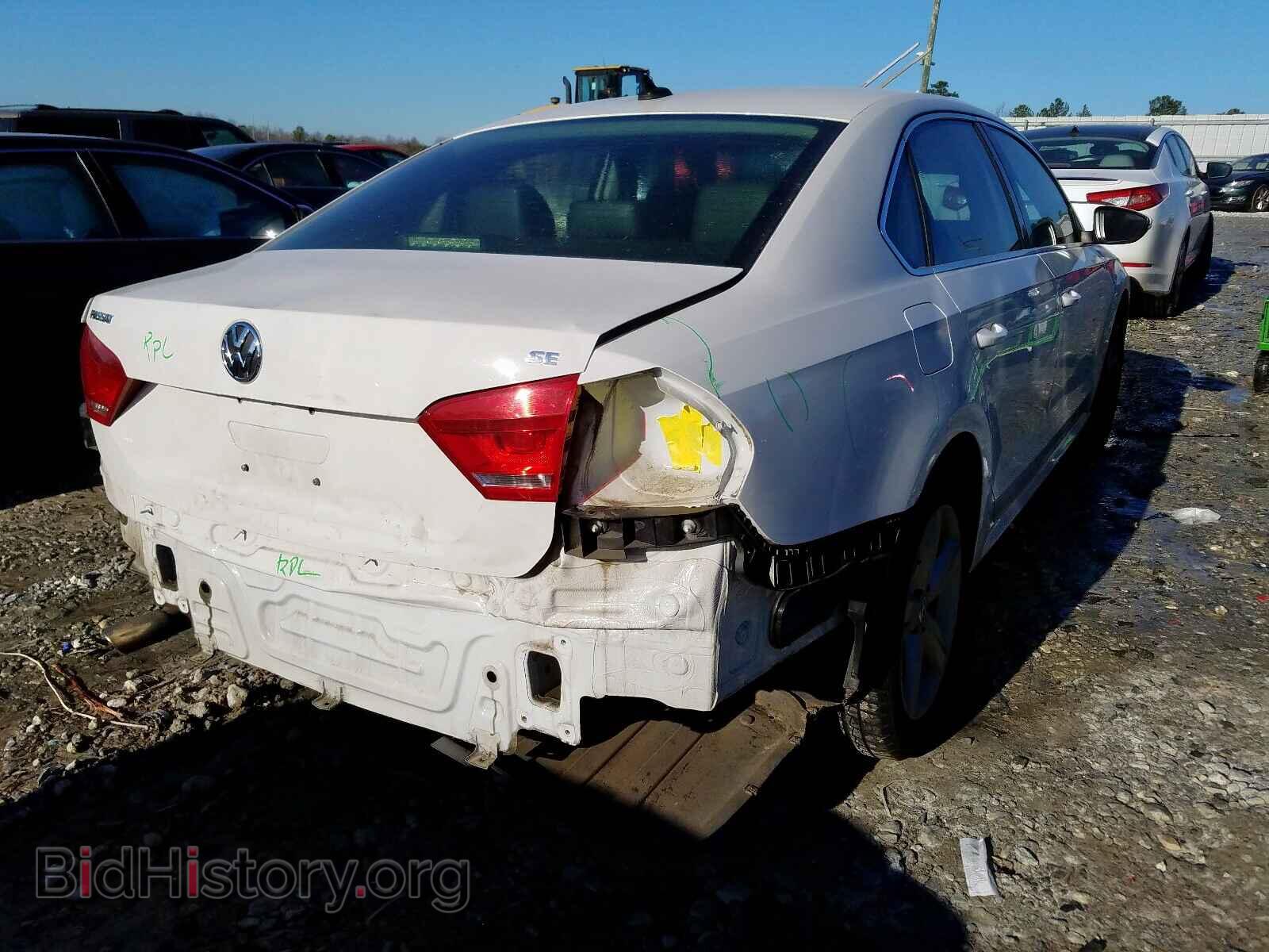 2012 VOLKSWAGEN PASSAT - VIN: 1VWBP7A32CC009644 - Фото 4