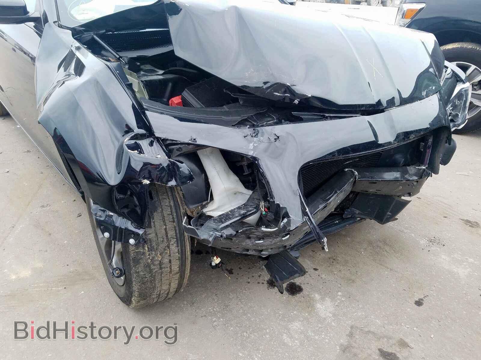 2017 CHRYSLER 300 - VIN: 2C3CCAGG6HH585837 - Фото 9