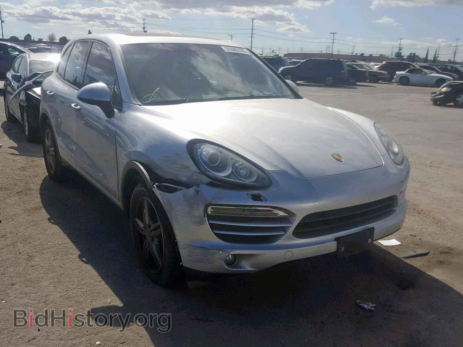 Photo WP1AA2A20BLA06619 - PORSCHE CAYENNE 2011