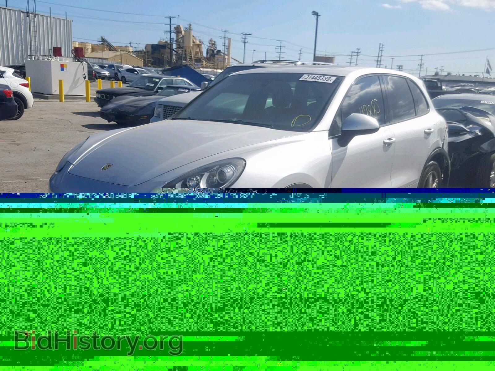 2011 PORSCHE CAYENNE - VIN: WP1AA2A20BLA06619 - Фото 2