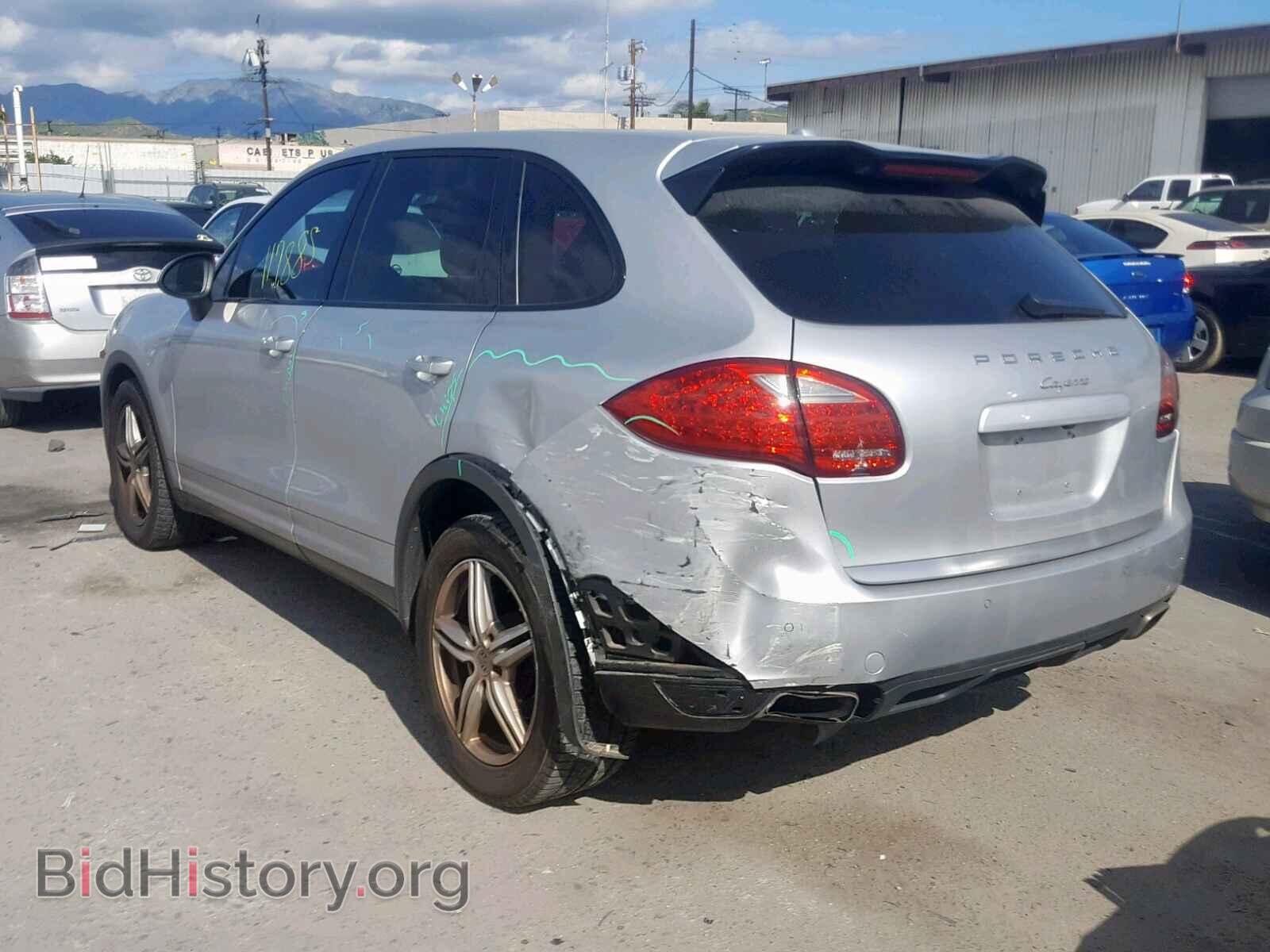 2011 PORSCHE CAYENNE - VIN: WP1AA2A20BLA06619 - Фото 3