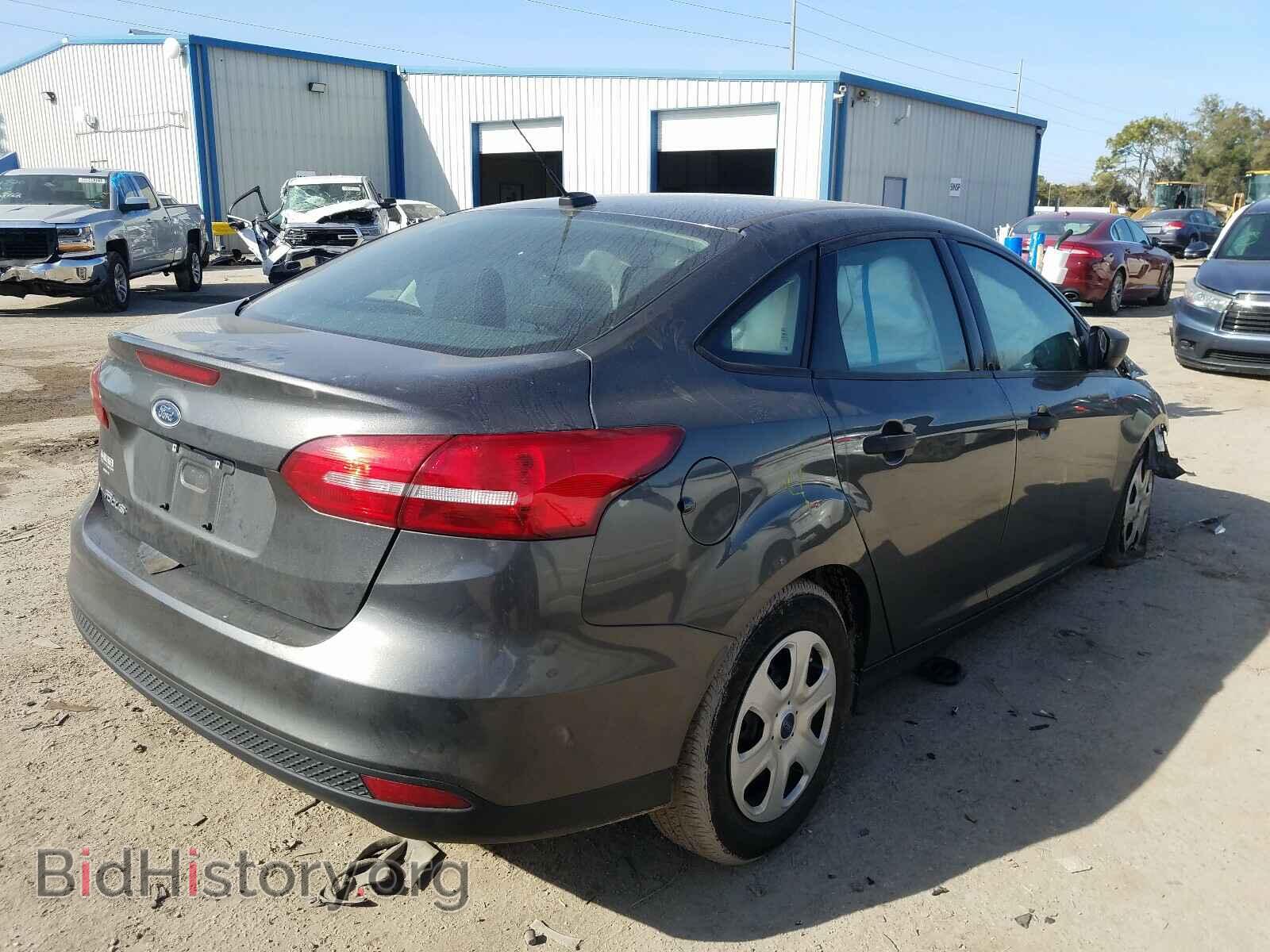 2017 FORD FOCUS - VIN: 1FADP3E23HL301676 - Фото 4