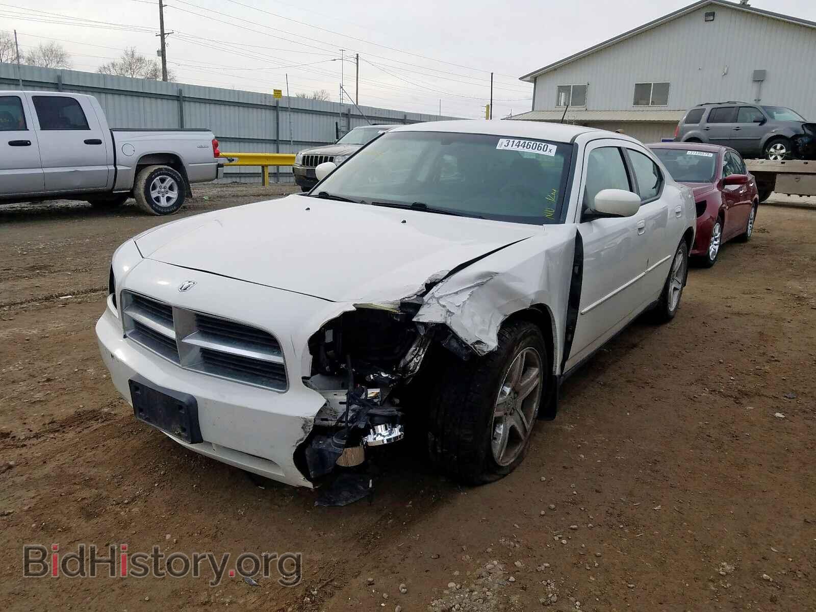 2010 DODGE CHARGER - VIN: 2B3CA4CT6AH139085 - Фото 2
