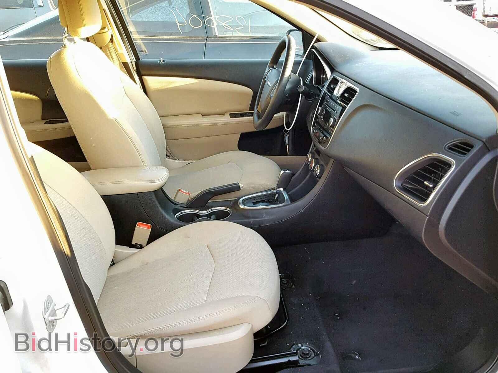 2012 CHRYSLER 200 - VIN: 1C3CCBAG9CN171949 - Фото 5