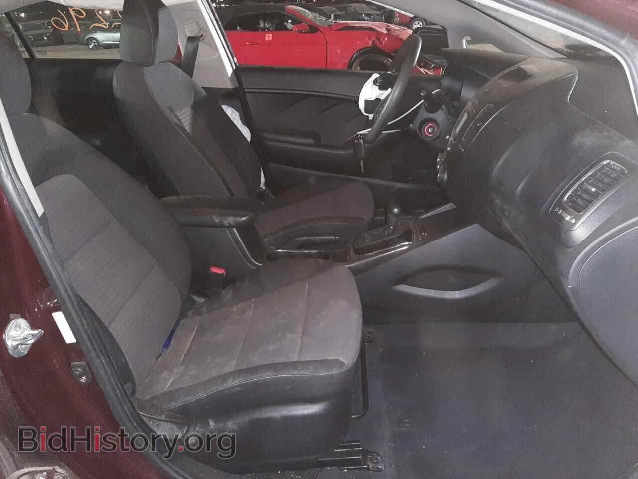 2017 KIA FORTE - VIN: 3KPFL4A78HE088920 - Фото 5
