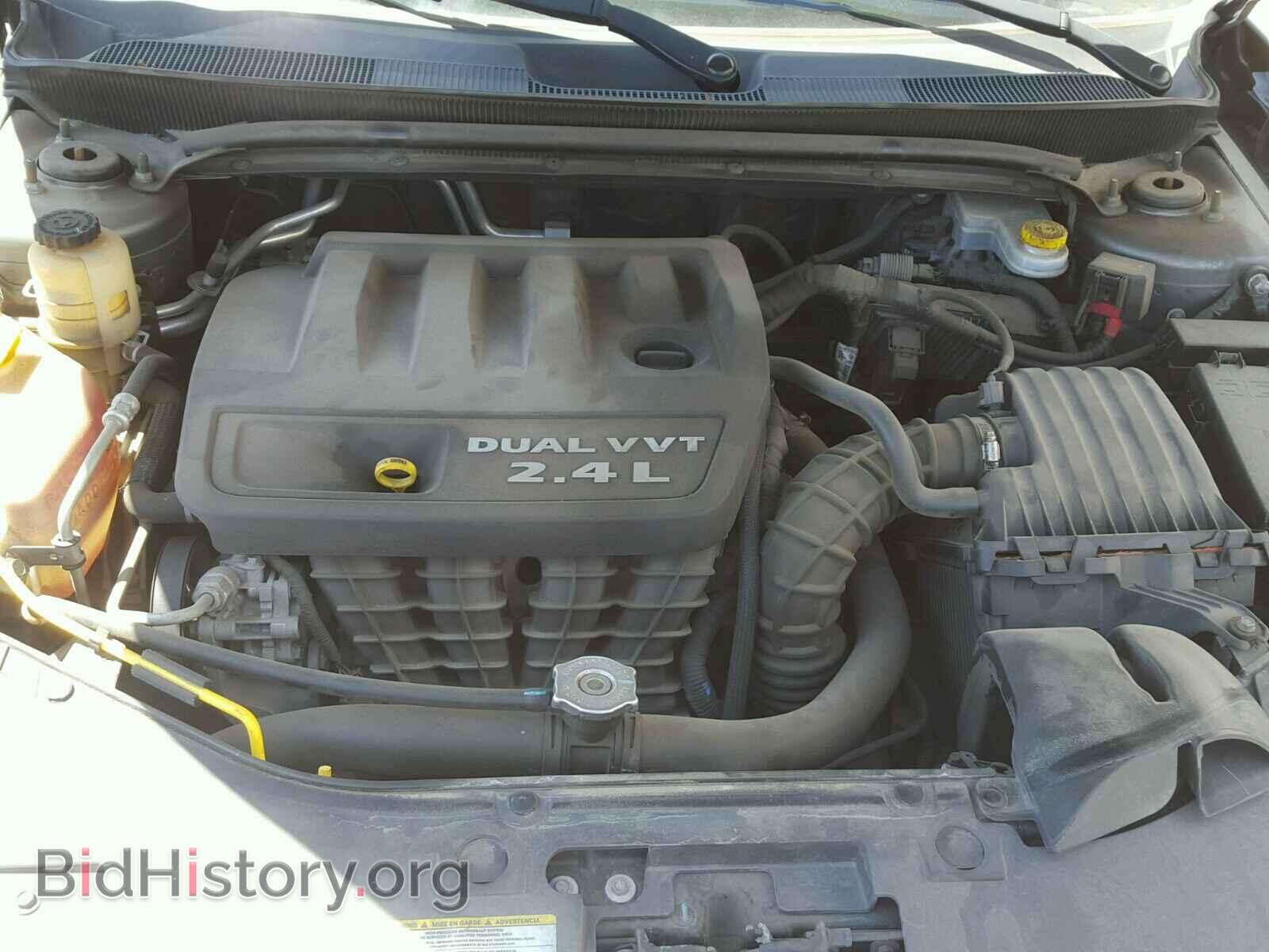 2011 CHRYSLER 200 - VIN: 1C3BC2FB7BN596917 - Фото 7