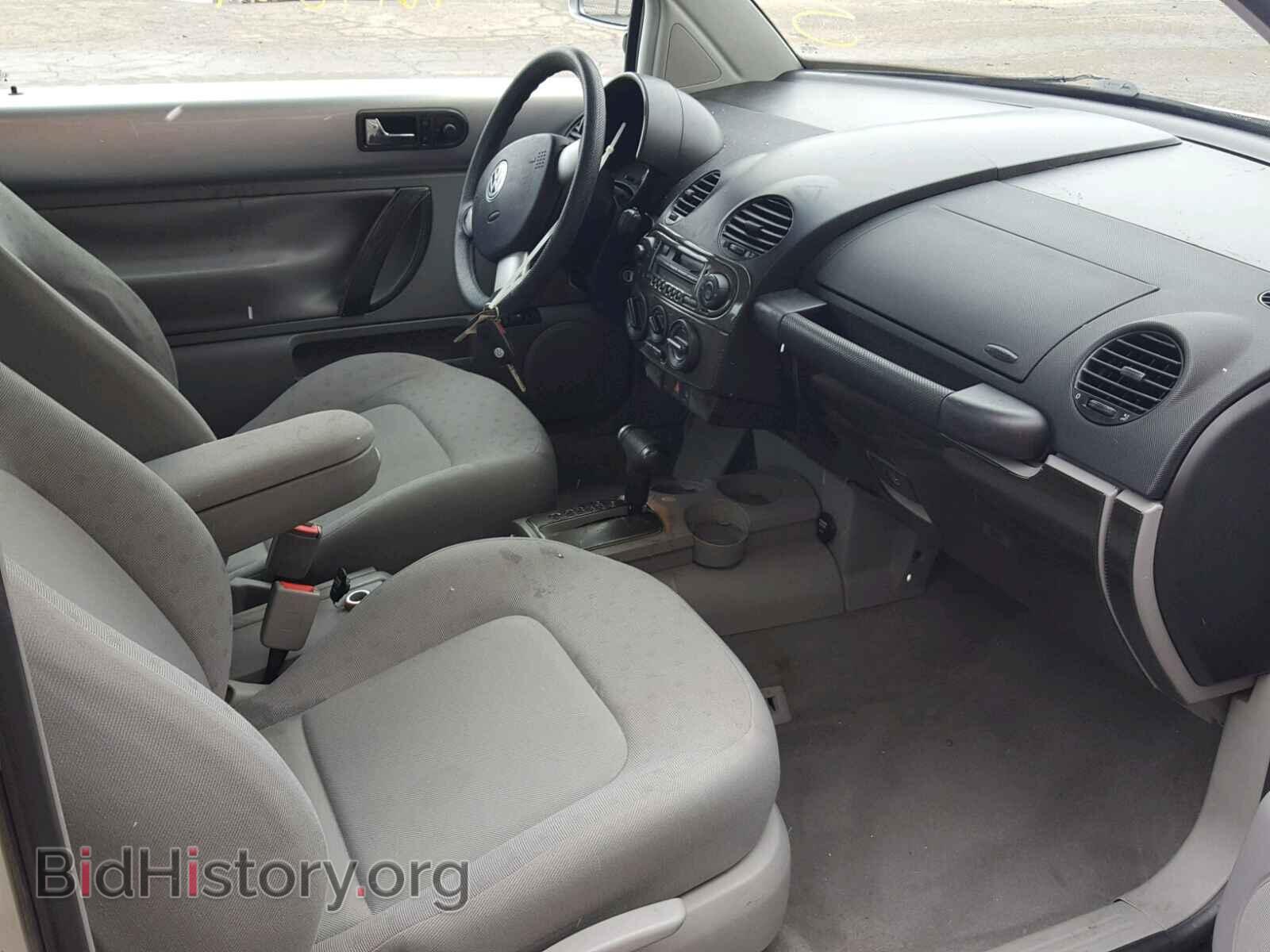 2000 VOLKSWAGEN BEETLE - VIN: 3VWCA21C6YM405803 - Фото 5