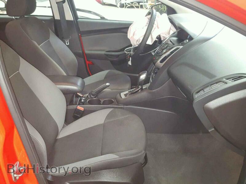 2014 Ford FOCUS (VIN 1FADP3F20EL402295) — фото 5 из 10