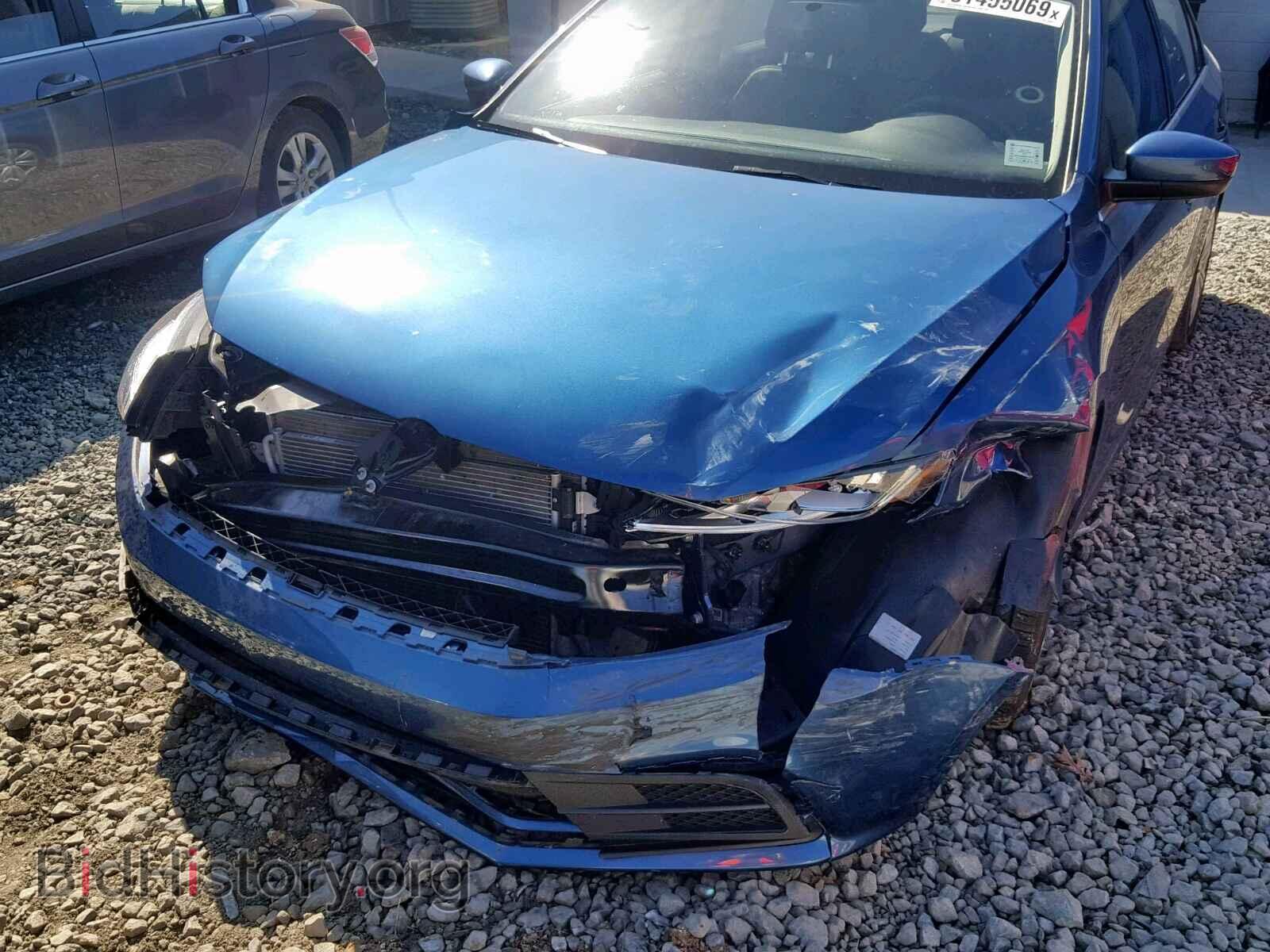 2017 VOLKSWAGEN JETTA - VIN: 3VW2B7AJ1HM334563 - Фото 9