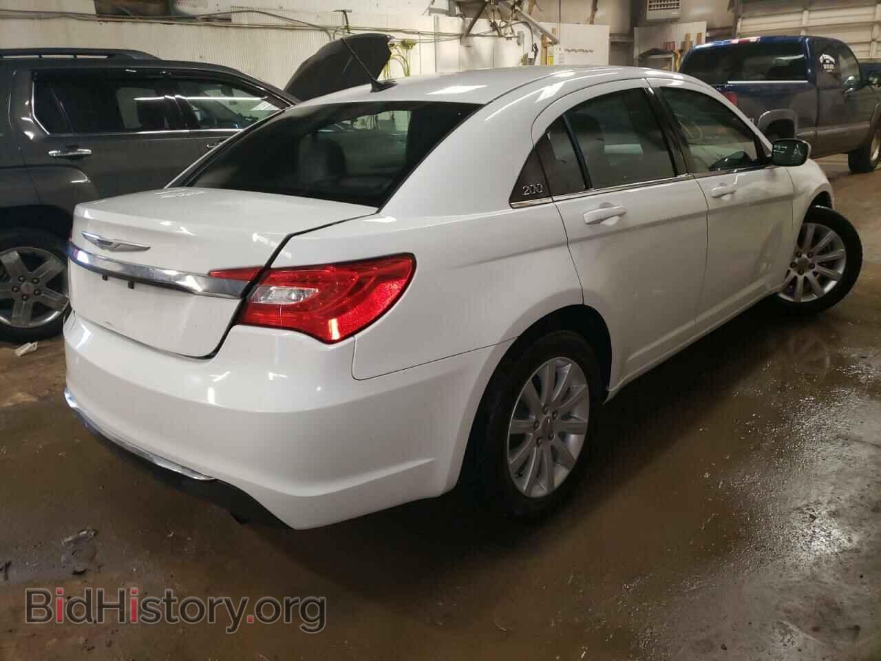 2013 CHRYSLER 200 - VIN: 1C3CCBBB0DN577218 - Photo 4
