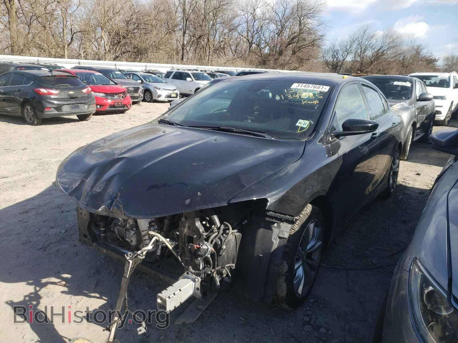2016 CHRYSLER 200 - VIN: 1C3CCCBB3GN134085 - Фото 2