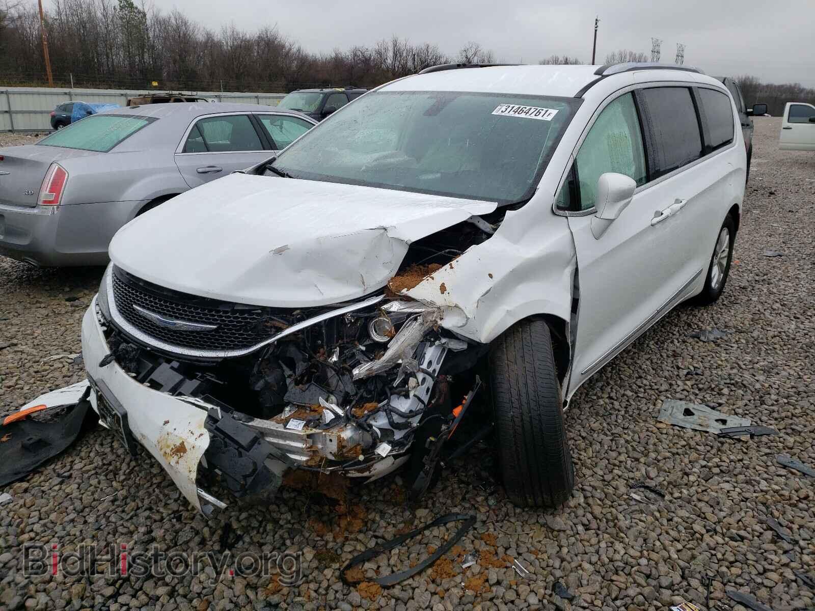 2018 CHRYSLER PACIFICA - VIN: 2C4RC1BG4JR294055 - Фото 2
