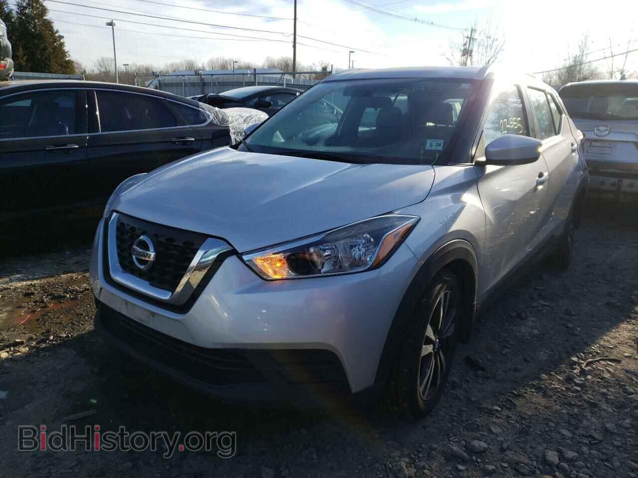 2019 NISSAN KICKS - VIN: 3N1CP5CU3KL497106 - Фото 2