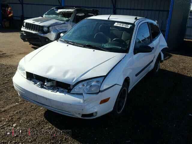 2007 FORD FOCUS - VIN: 1FAFP31NX7W255768 - Фото 2