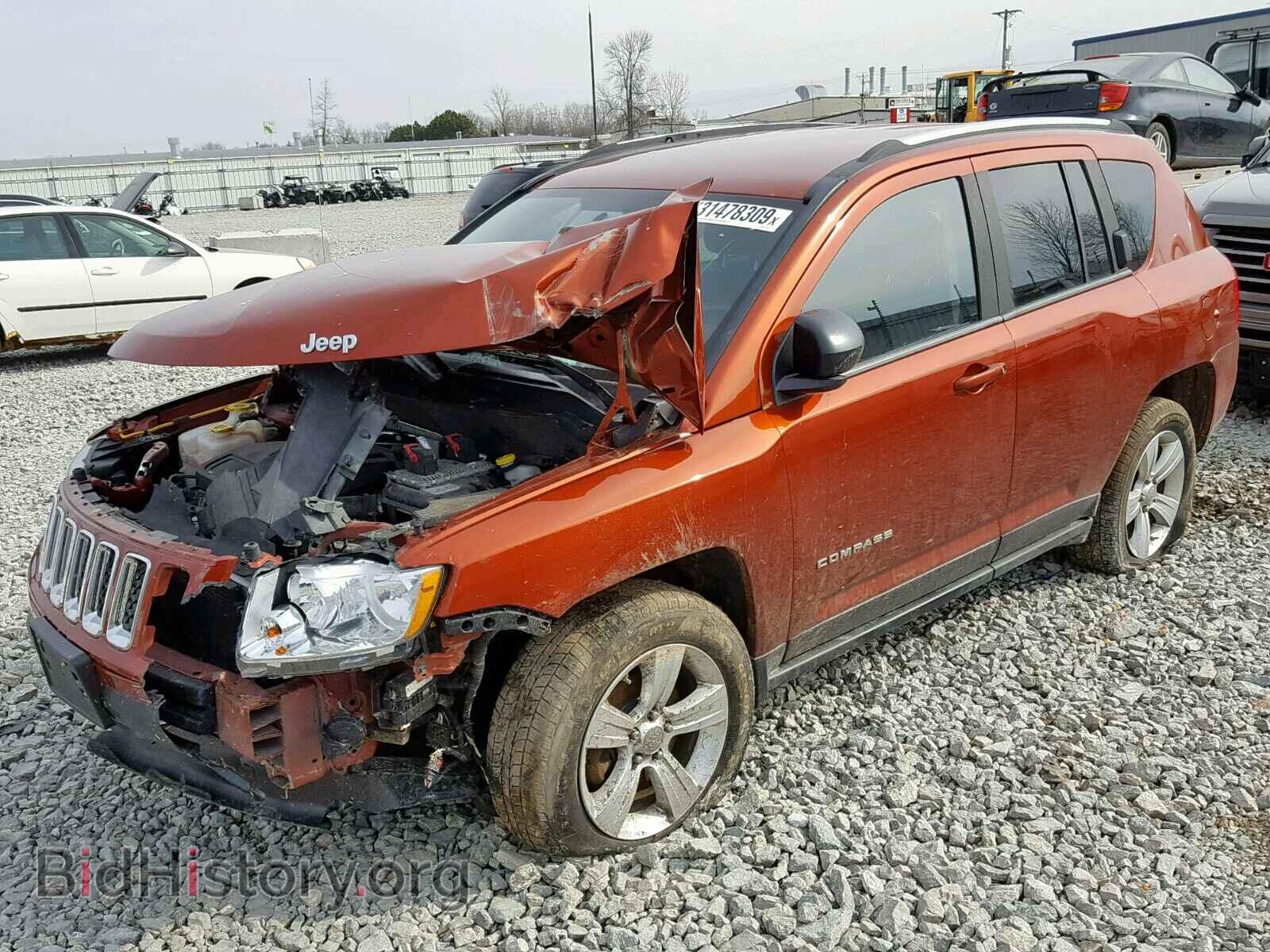 2012 JEEP COMPASS LA - VIN: 1C4NJDEB2CD577338 - Photo 2
