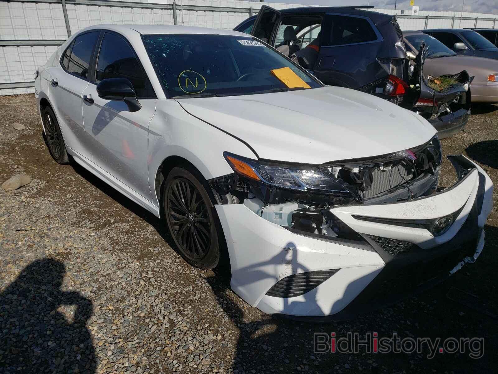 Photo 4T1G11AK0LU341621 - TOYOTA CAMRY 2020