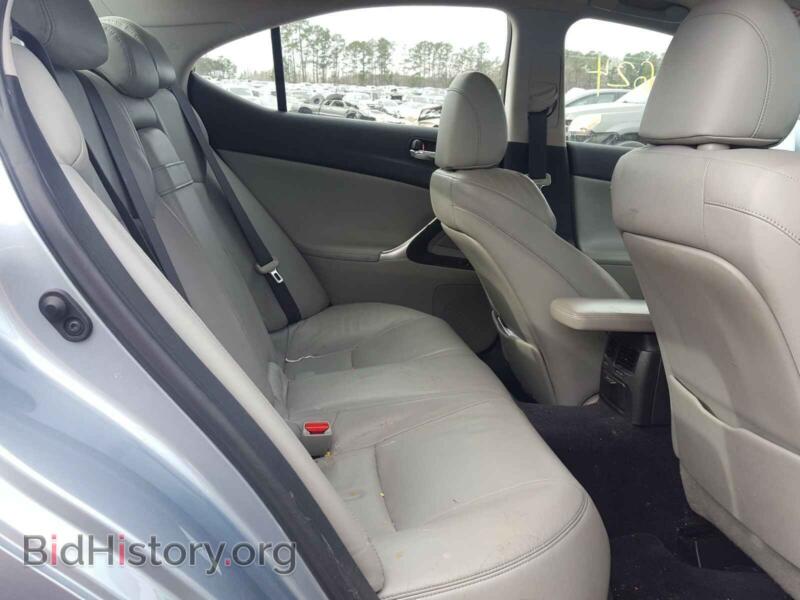 2007 Lexus IS (VIN JTHBK262372035846) — photo 6 of 10
